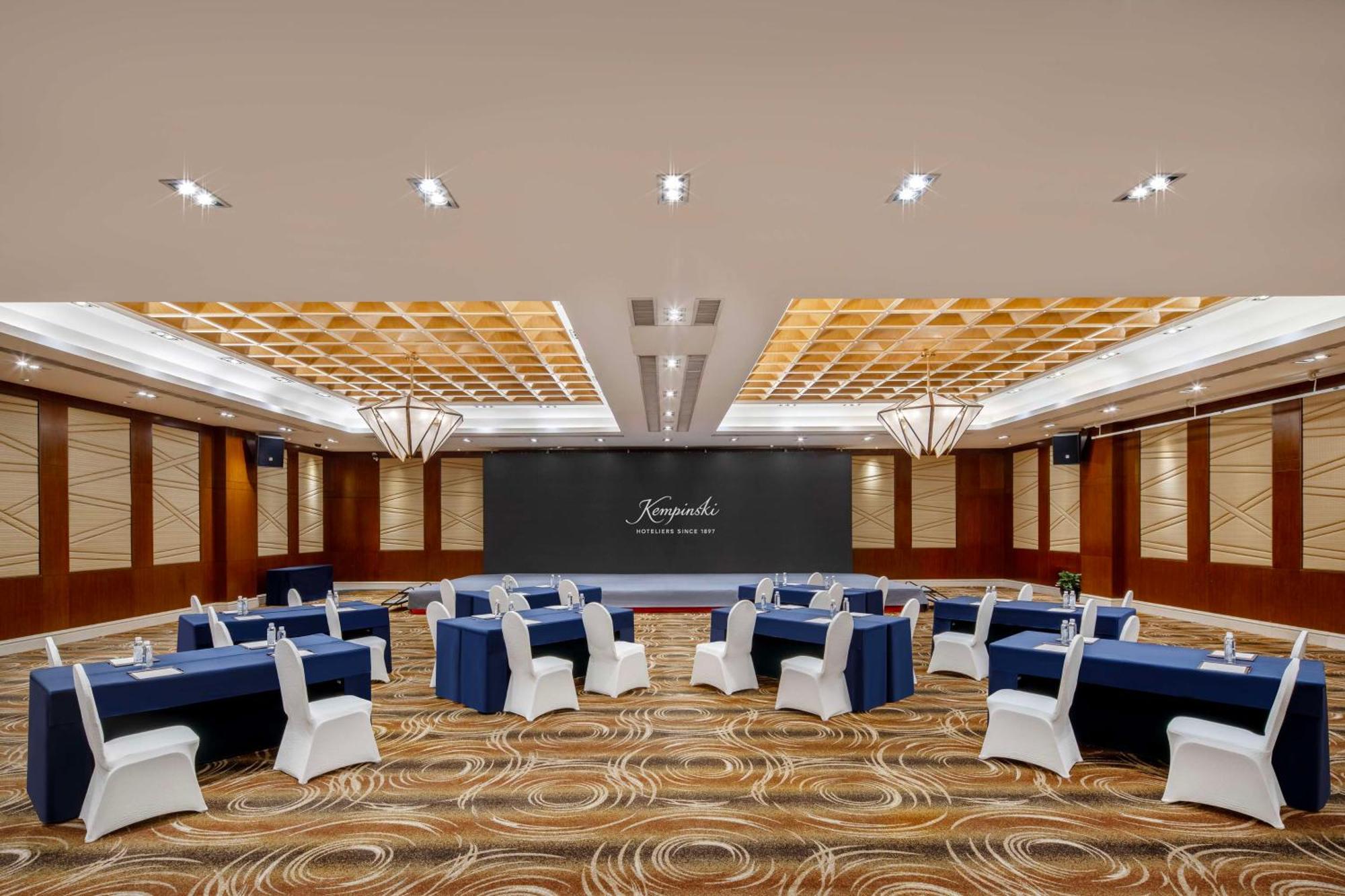 Kempinski Hotel Guiyang Гуейян Екстериор снимка