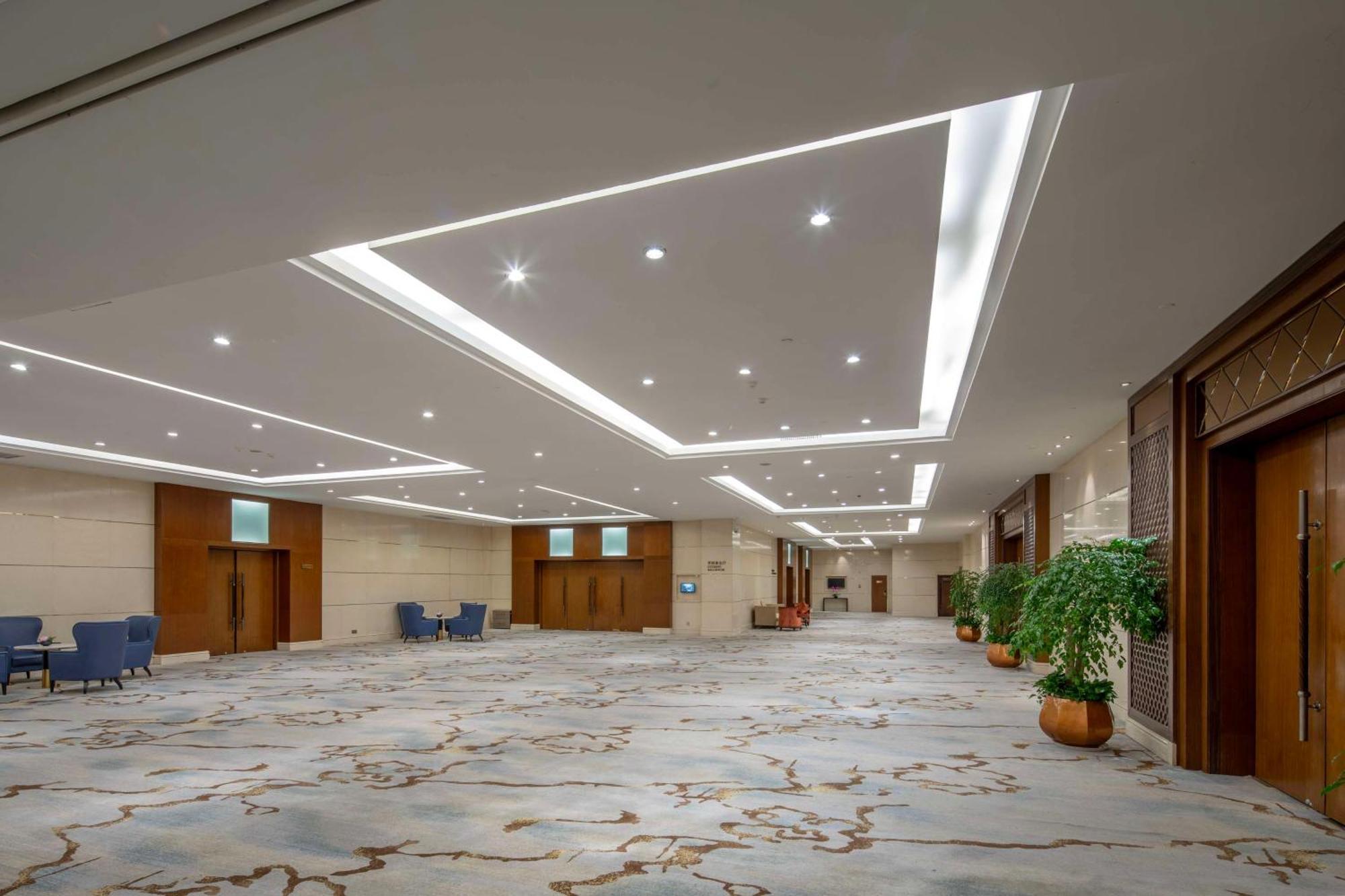 Kempinski Hotel Guiyang Гуейян Екстериор снимка