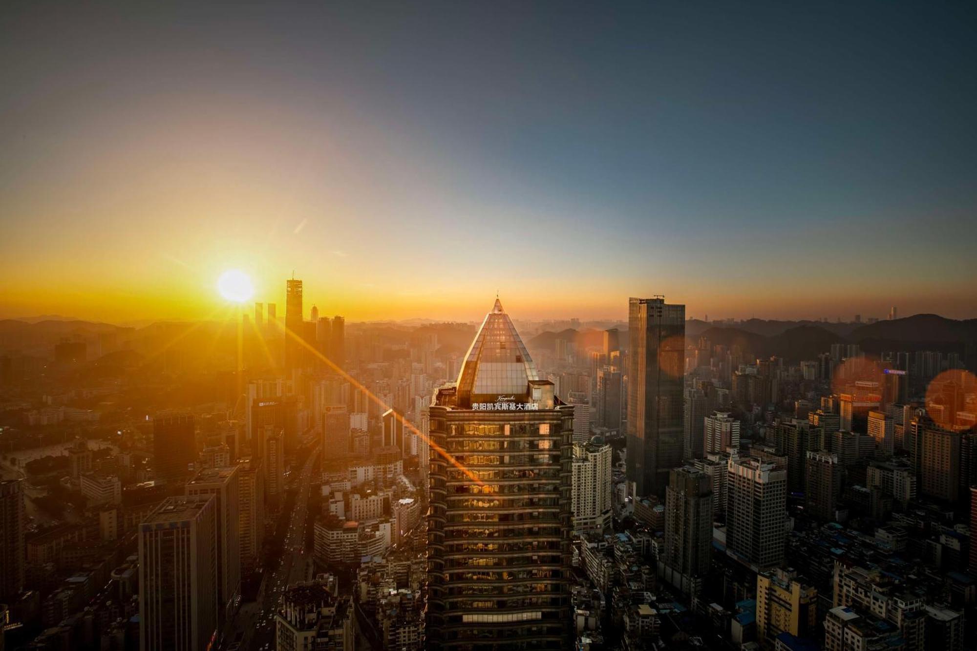 Kempinski Hotel Guiyang Гуейян Екстериор снимка