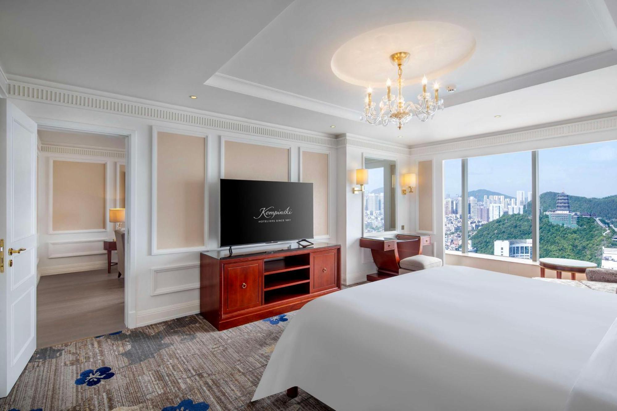 Kempinski Hotel Guiyang Гуейян Екстериор снимка