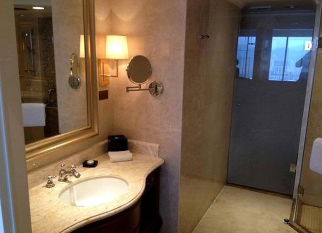 Kempinski Hotel Guiyang Гуейян Екстериор снимка